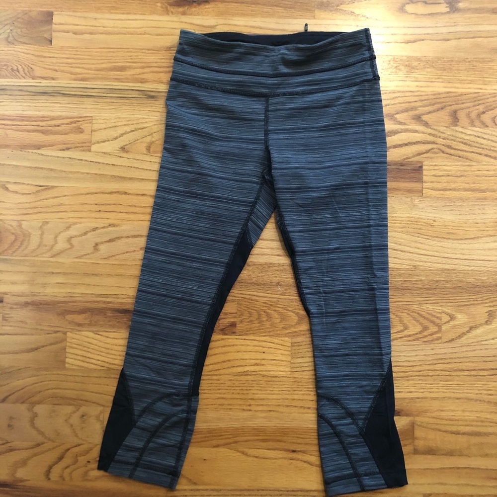 Lululemon Cropped Grey Leggings
